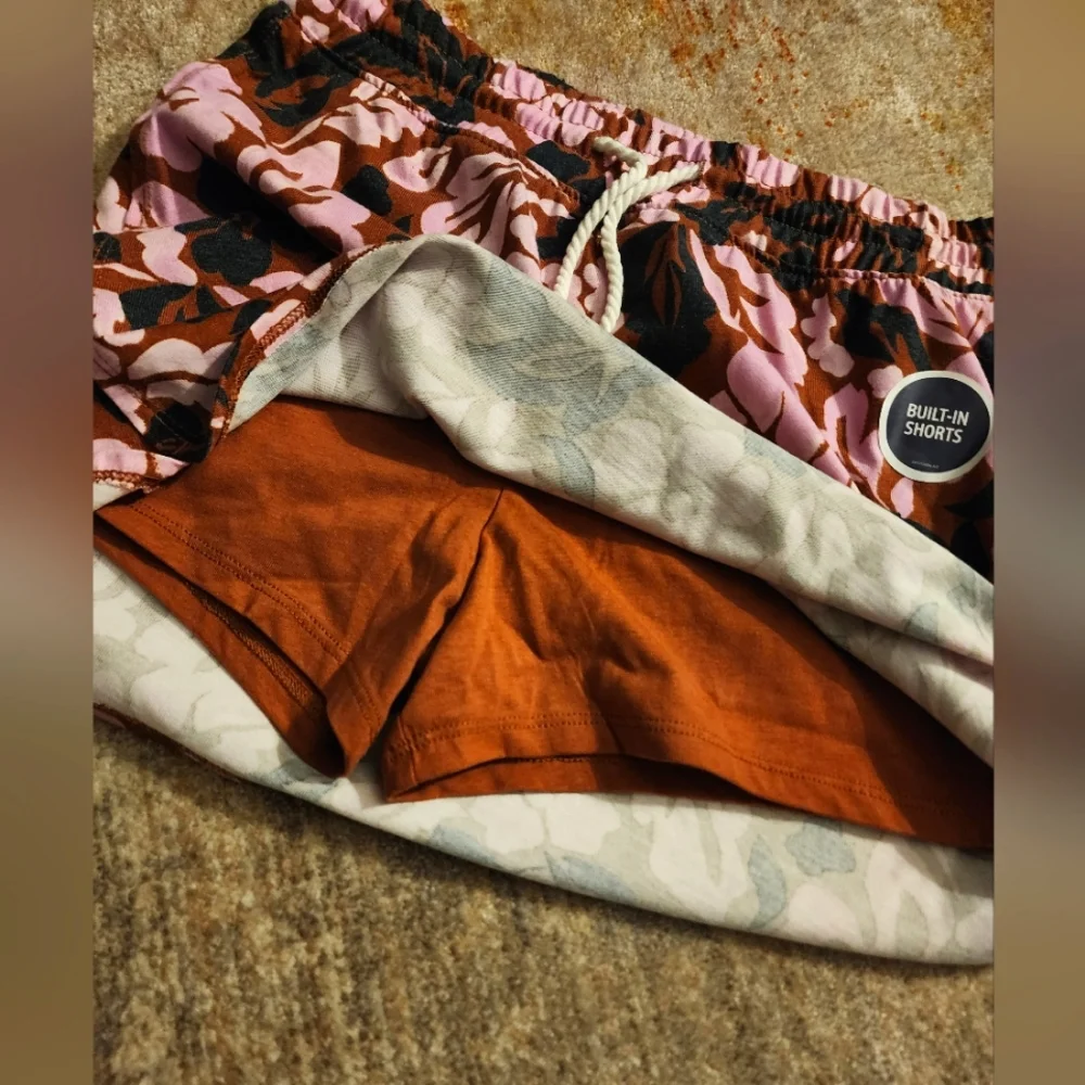 Oshkosh Big Kids Floral Skort NWT